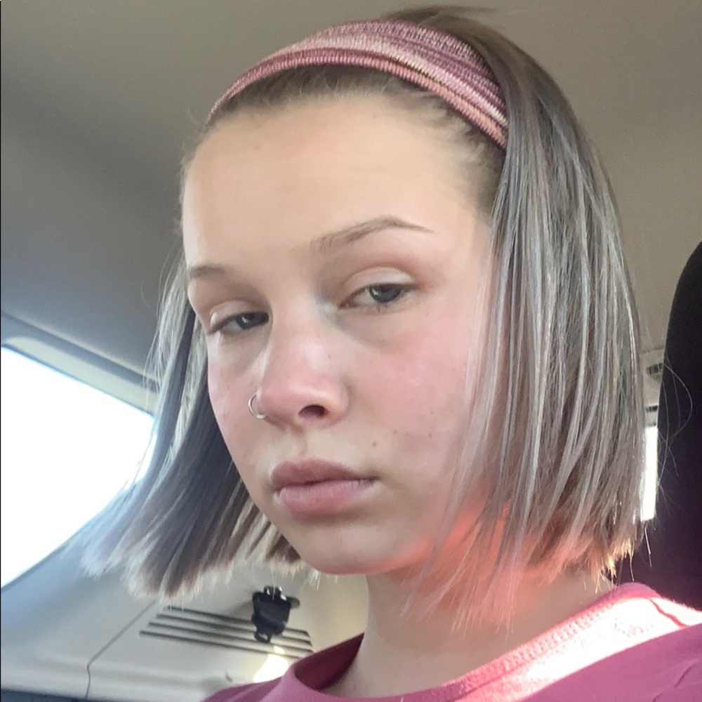 Meet your Posher, Korinne